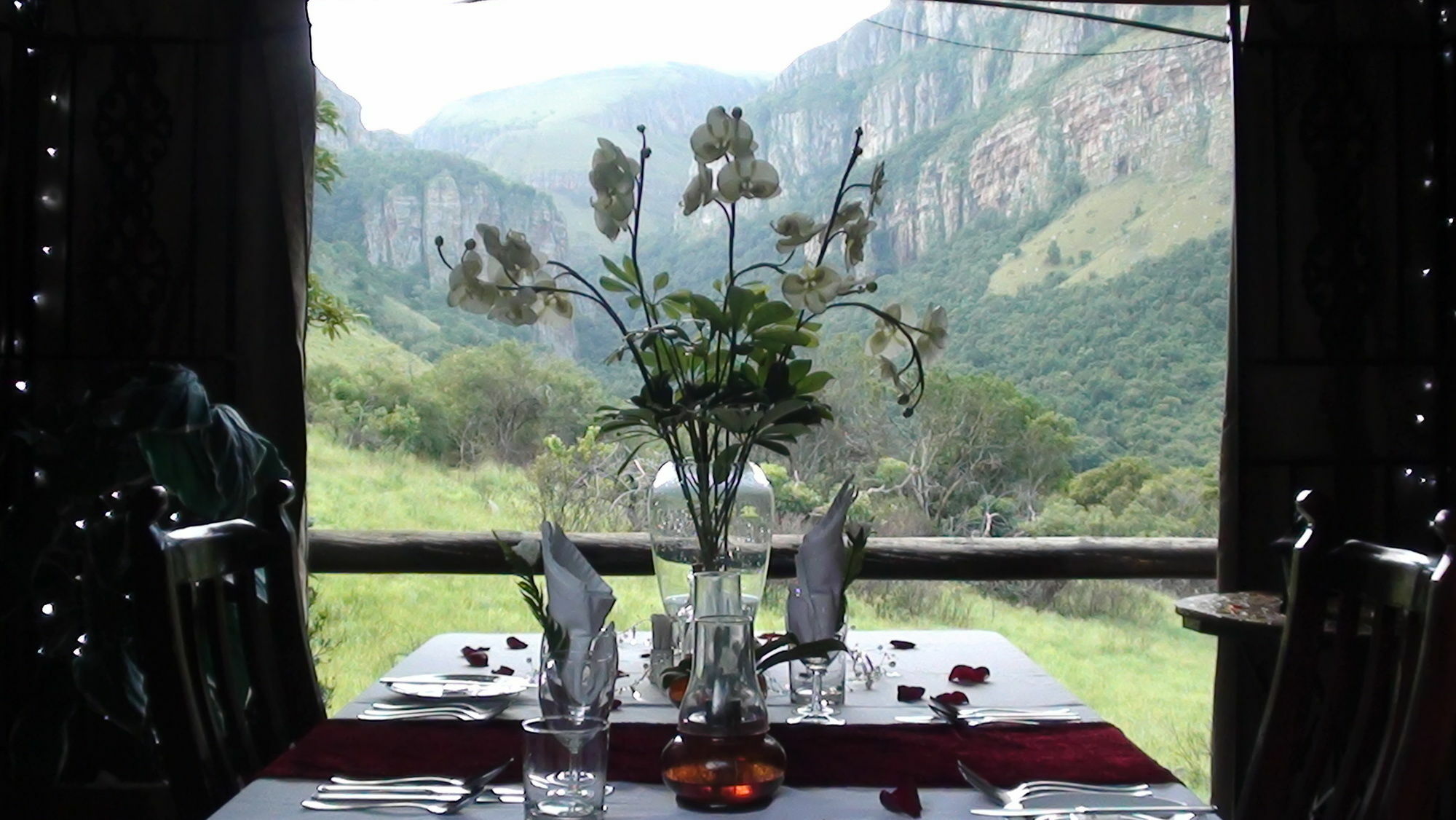 Forest Creek Lodge & Spa Dullstroom Exterior photo